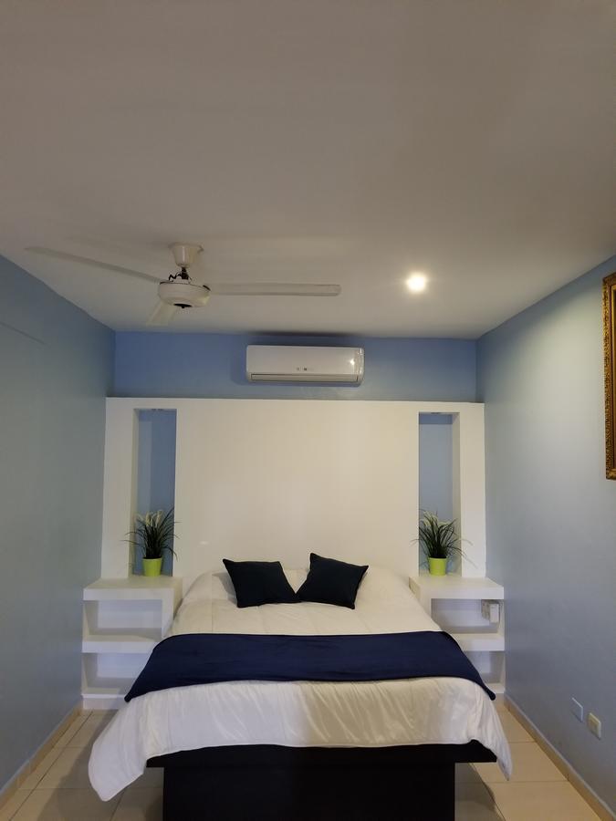 Esmeralda Saint-Domingue Extérieur photo